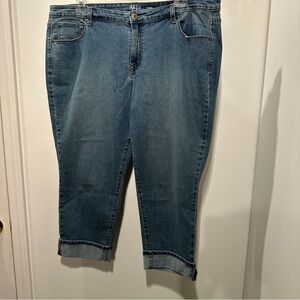 Style & Co. Blue Cropped Jeans